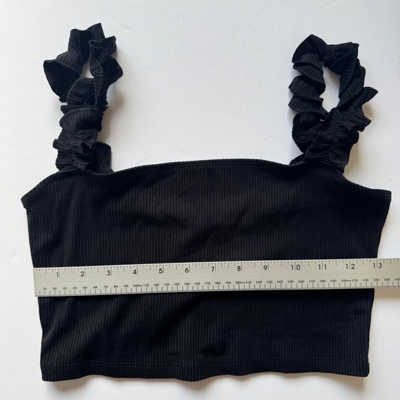 Aritzia Sunday Best Firecracker Tank Cropped Black Ribbed Tank Ruffle Straps M - Picture 7 of 10